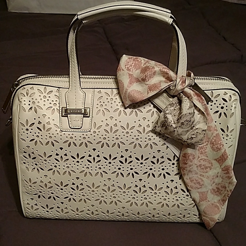 Coach purse NWT